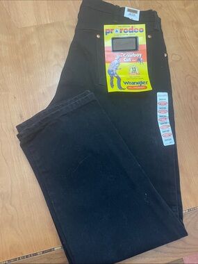 Wrangler Black Men's Bootcut Jeans - Cowboy Cut